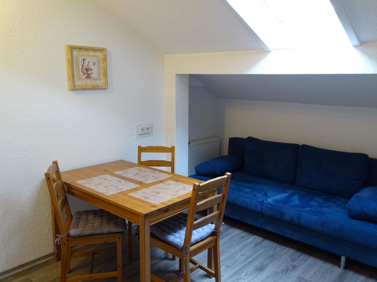 Apartmenthaus "Zum Lowen" Heidelberg - Ziegelhausen Esterno foto